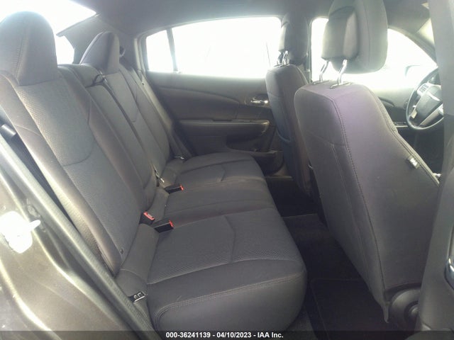 1C3CCBBG0EN194800 Chrysler 200 Touring