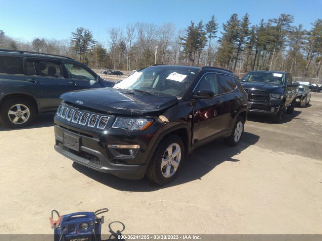 3C4NJDBBXJT436688 Jeep Compass Latitude