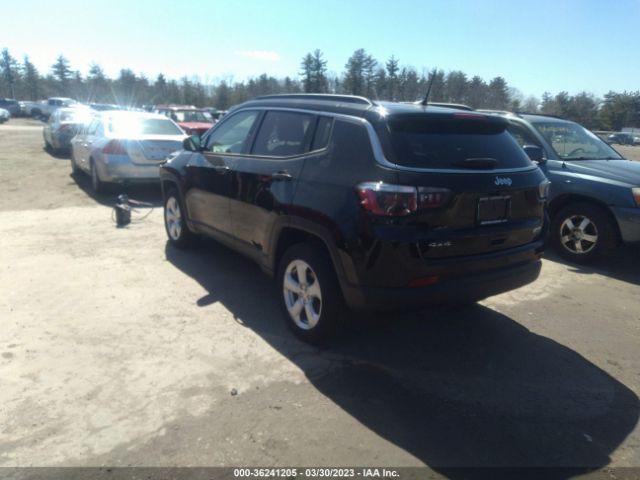 3C4NJDBBXJT436688 Jeep Compass Latitude