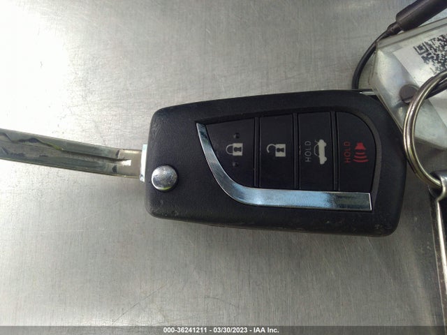 Toyota COROLLA LE 2021 JTDEPMAE4MJ155749 Image 3