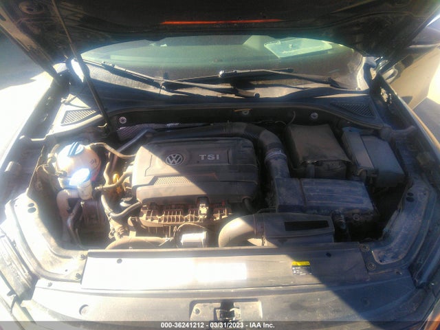 1VWBT7A33HC019196 Volkswagen Passat 1.8t Se