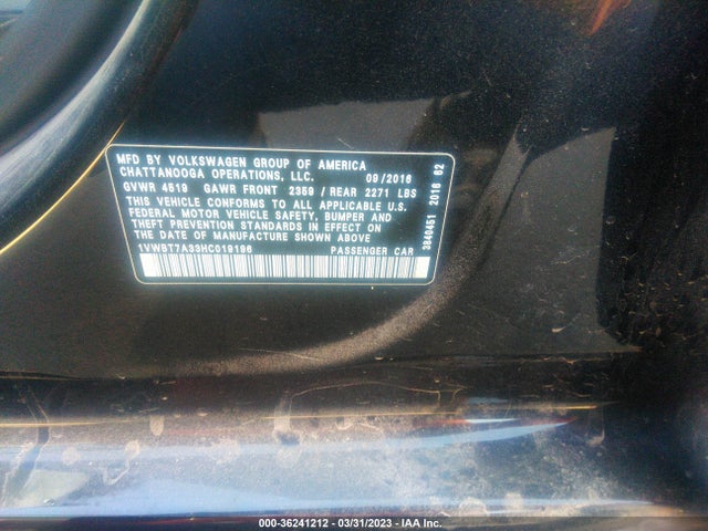 1VWBT7A33HC019196 Volkswagen Passat 1.8t Se
