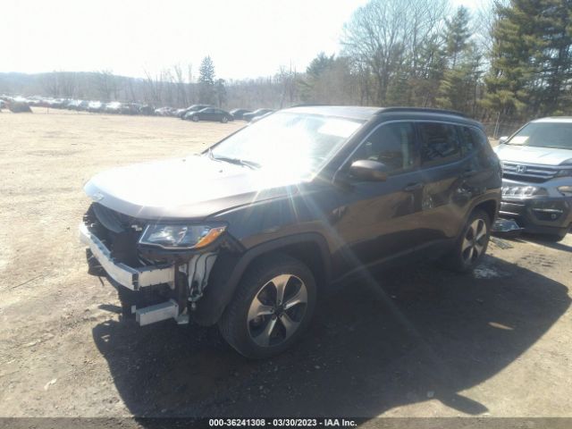 3C4NJDBB6JT162020 Jeep Compass Latitude