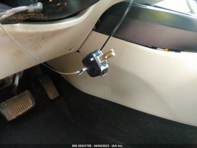 KNDJ23AUXL7105366 KIA SOUL LX