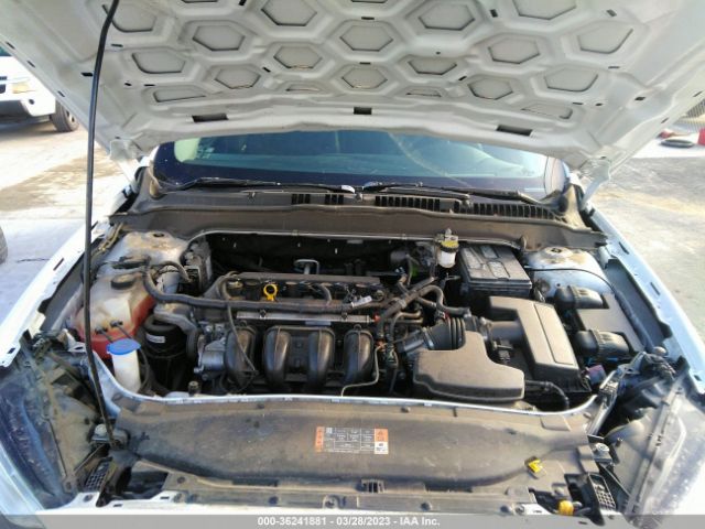 3FA6P0H76KR210229 Ford FUSION SE