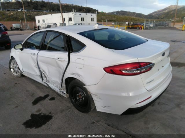 3FA6P0H76KR210229 Ford FUSION SE