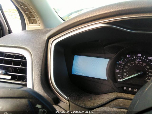3FA6P0H76KR210229 Ford FUSION SE