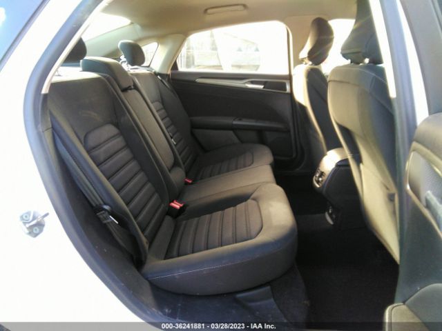 3FA6P0H76KR210229 Ford FUSION SE
