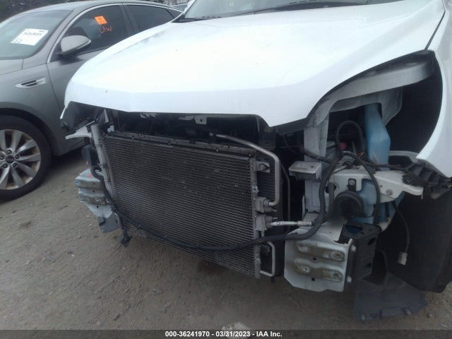 Chevrolet EQUINOX LT 2017 2GNFLFEK0H6149095 Image 8