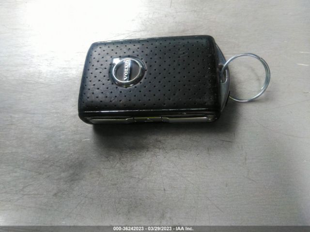 LYVA22RM3JB083654 Volvo Xc60 T6 R-design
