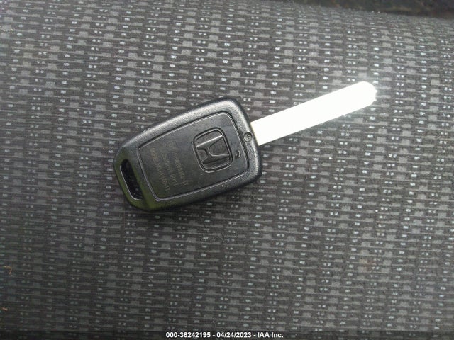 Honda FIT LX 2017 3HGGK5H5XHM711060 Image 3