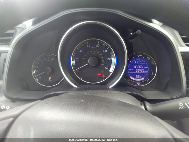 Honda FIT LX 2017 3HGGK5H5XHM711060 Image 8