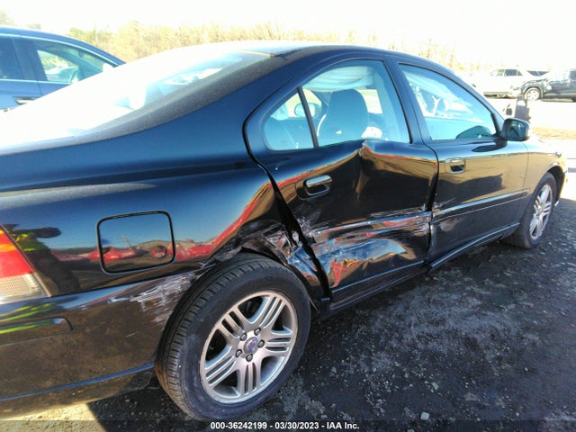 2008 VOLVO S60 2.5T VIN: YV1RS592482698111