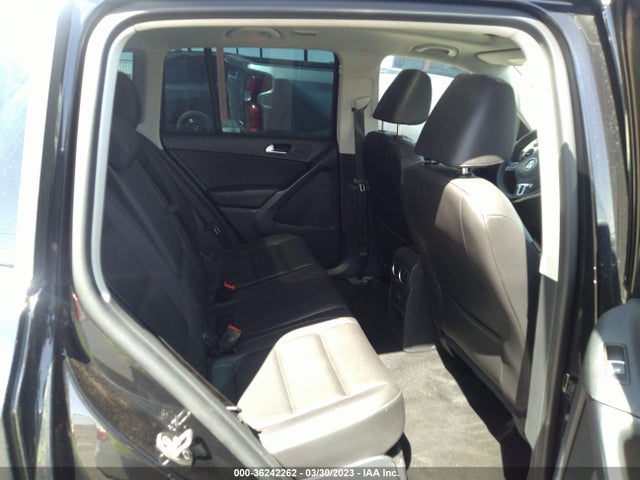 WVGAV7AX0GW576572 Volkswagen TIGUAN SE