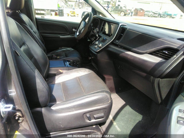 Toyota SIENNA SE 2016 5TDXK3DC0GS711817 Image 5