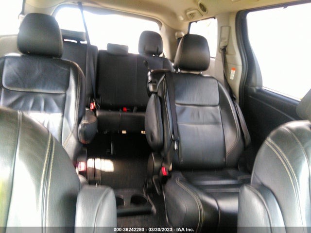 Toyota SIENNA SE 2016 5TDXK3DC0GS711817 Image 8