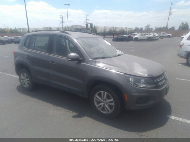 2016 WVGAV7AX6GW541292 main image