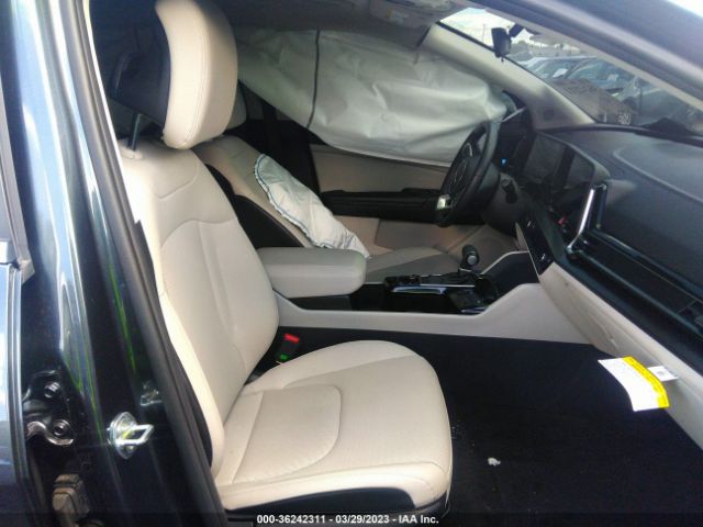 5XYK33AF7PG057806 KIA Sportage Ex