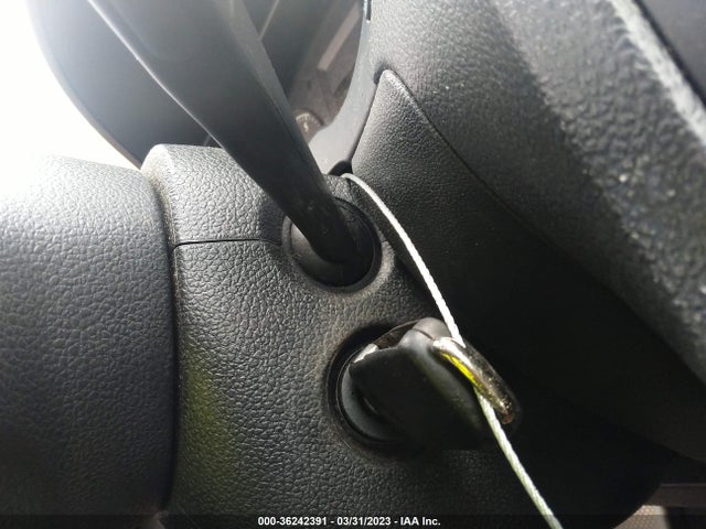 2013 VOLKSWAGEN JETTA SEDAN S VIN: 3VW2K7AJ0DM398975