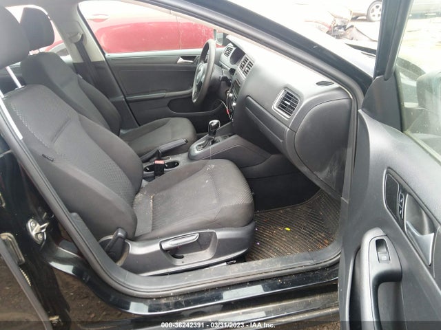2013 VOLKSWAGEN JETTA SEDAN S VIN: 3VW2K7AJ0DM398975