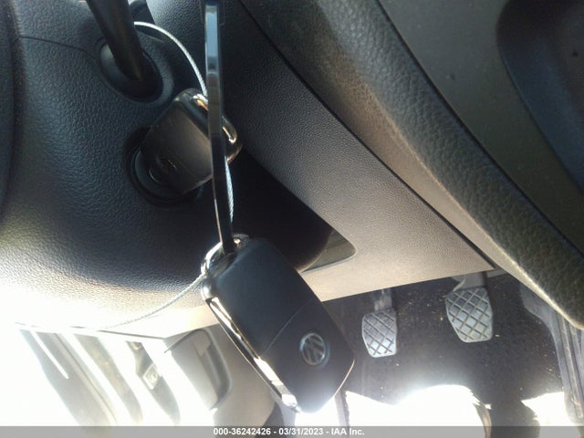 3VW3L7AJ4EM253084 Volkswagen Jetta Sedan Tdi