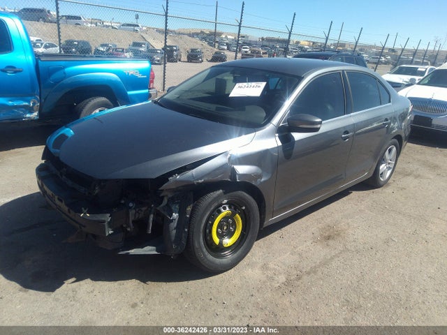 3VW3L7AJ4EM253084 Volkswagen Jetta Sedan Tdi