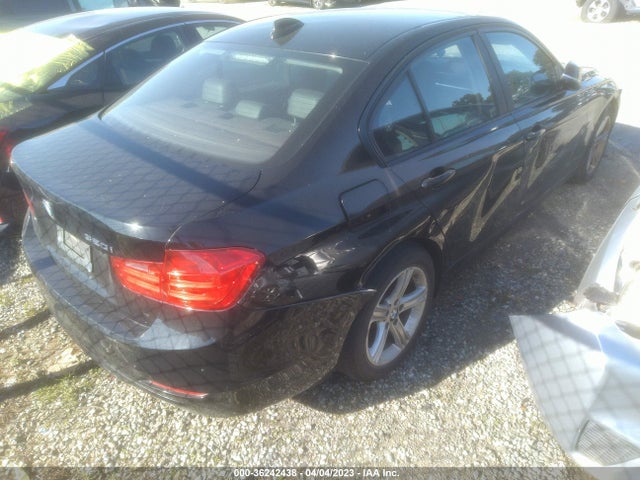 BMW 3 Series 320i 2015 WBA3B1G56FNT03355 Image 4