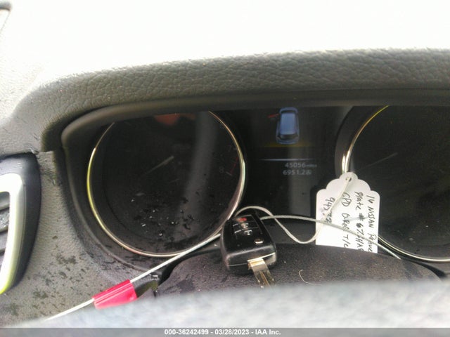 Nissan ROGUE S 2016 KNMAT2MT2GP652812 Image 3