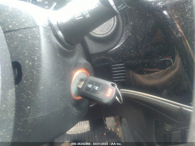 JA4AD2A32JZ008718 Mitsubishi Outlander Es