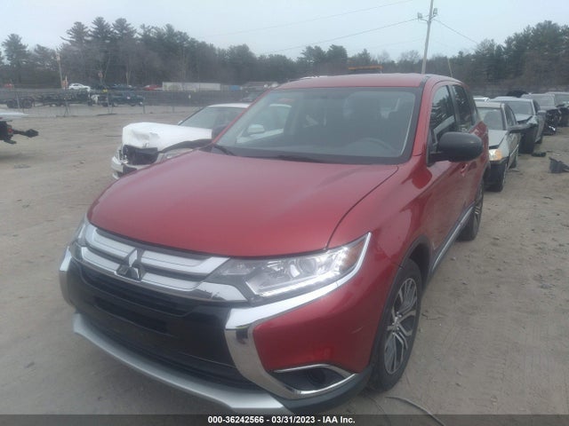 JA4AD2A32JZ008718 Mitsubishi Outlander Es