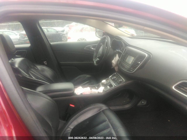 Chrysler 200 C 2015 1C3CCCCG8FN517206 Image 5