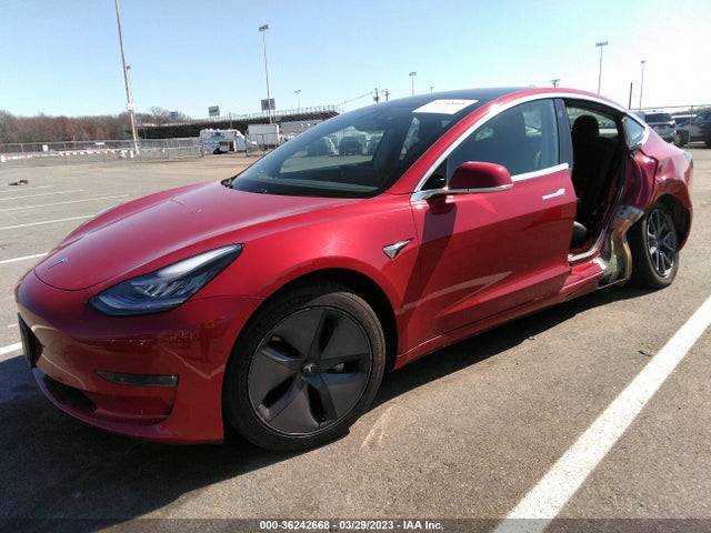 Tesla Model 3 Long Range/performance 2019 5YJ3E1EB0KF432882 Image 2