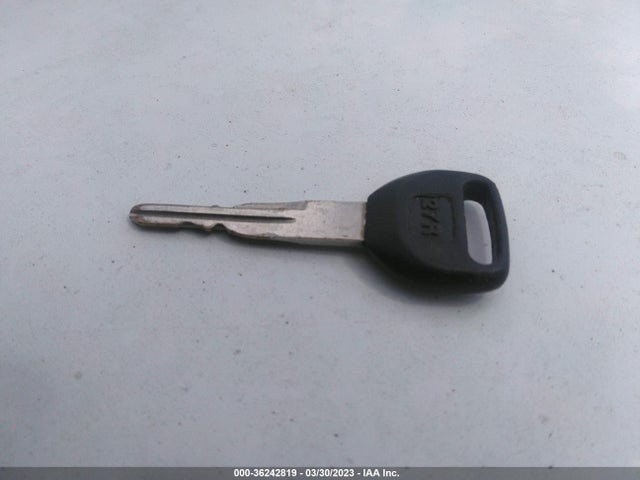 1995 HONDA ACCORD LX/EX VIN: 1HGCD5631SA058844