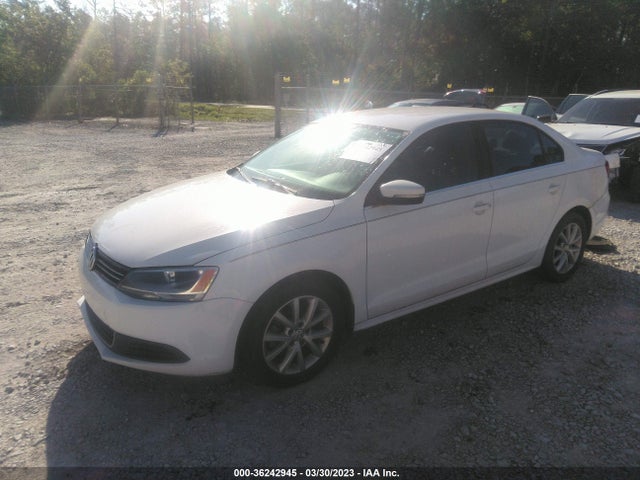 3VWD17AJ7EM241585 Volkswagen Jetta Sedan Se W/connectivity