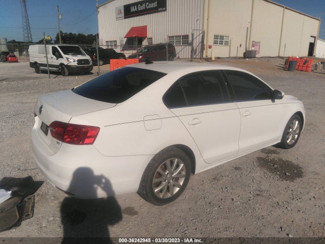 3VWD17AJ7EM241585 Volkswagen Jetta Sedan Se W/connectivity