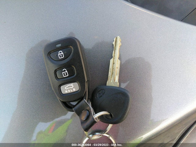 Hyundai ELANTRA SE 2018 5NPD74LF6JH269306 Image 11