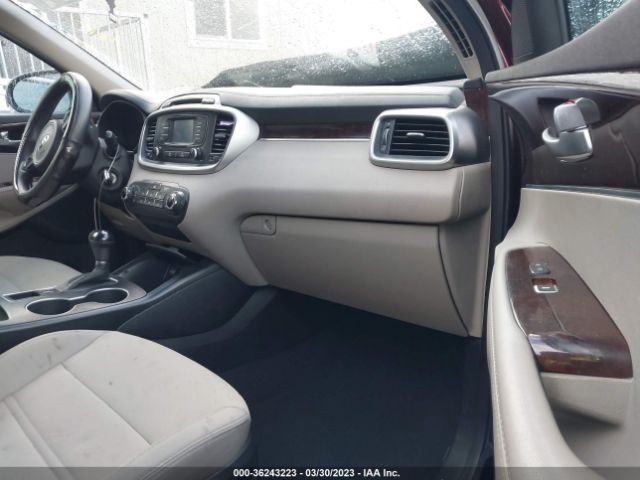 5XYPG4A55HG311974 KIA Sorento Lx V6