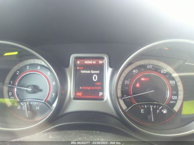 3C4PDDGG7JT323012 Dodge Journey Crossroad