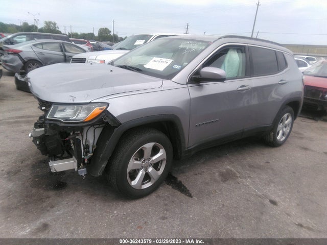3C4NJCBB1JT108733 Jeep Compass Latitude