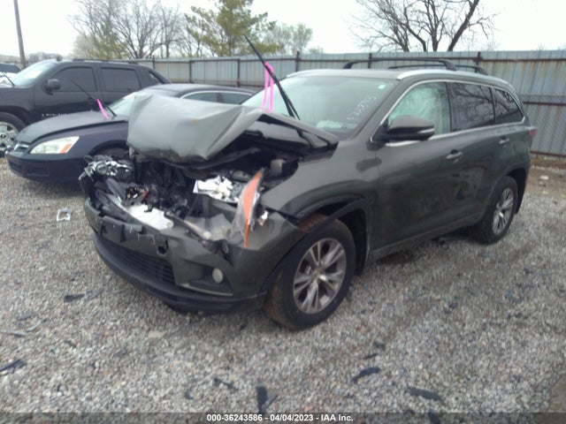 2015 TOYOTA HIGHLANDER XLE VIN: 5TDJKRFH8FS128895