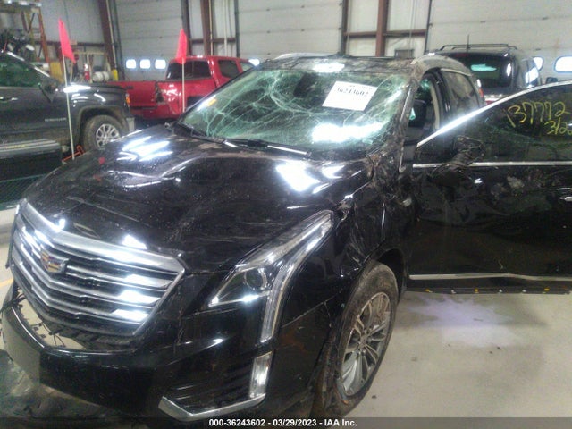 1GYKNDRS2HZ105579 Cadillac Xt5 Luxury Awd