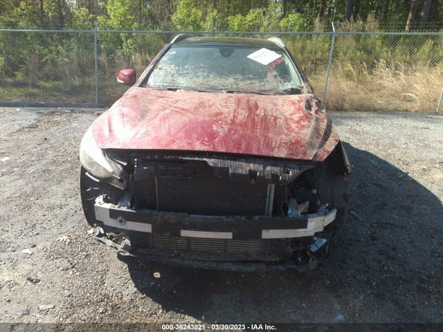 SJKCH5CP8JA049726 Infiniti Qx30 Premium