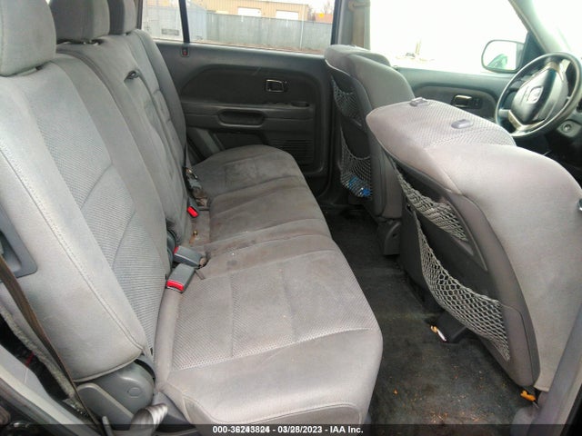2006 HONDA PILOT EX VIN: 2HKYF18496H548220