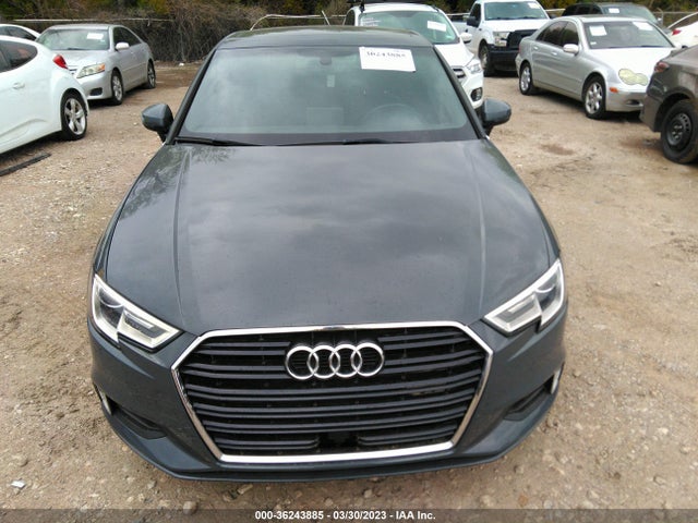 WAUAUGFF8K1011061 Audi A3 Sedan Premium/titanium Premium