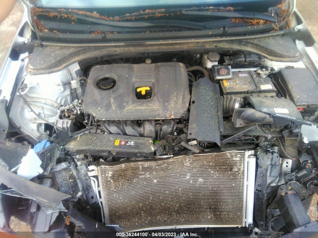 Hyundai ELANTRA SEL 2019 5NPD84LF7KH477404 Image 10