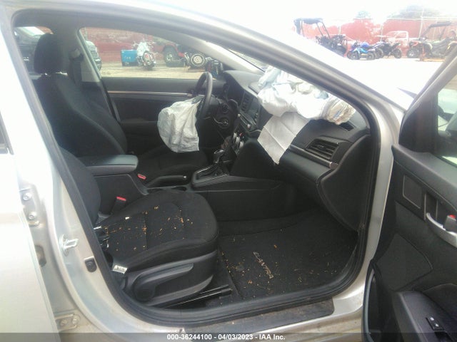 Hyundai ELANTRA SEL 2019 5NPD84LF7KH477404 Image 5