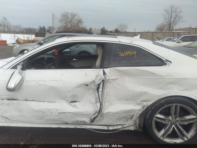 WAUCVAFRXBA032863 Audi S5 Premium Plus