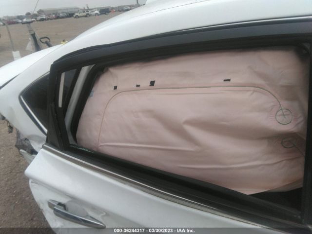 3N1AB7AP3KY322355 Nissan SENTRA SV