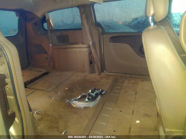 2C4RC1BG5ER395093 Chrysler Town & Country Touring