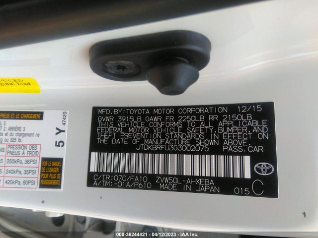 Toyota Prius Two 2016 JTDKBRFU3G3002075 Image 10